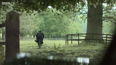 FATHER_BROWN_-_S01E01_mp4_20251003_000941_155.jpg