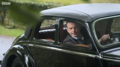 FATHER_BROWN_-_S01E01_mp4_20251003_000946_395.jpg