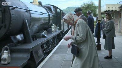 FATHER_BROWN_-_S01E01_mp4_20251003_001020_476.jpg