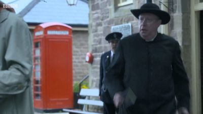 FATHER_BROWN_-_S01E01_mp4_20251003_001028_834.jpg