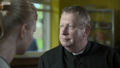 FATHER_BROWN_-_S01E01_mp4_20251003_001051_236.jpg