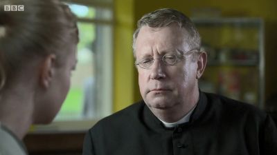 FATHER_BROWN_-_S01E01_mp4_20251003_001124_599.jpg