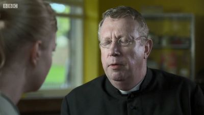 FATHER_BROWN_-_S01E01_mp4_20251003_001125_638.jpg