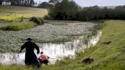 FATHER_BROWN_-_S01E01_mp4_20251003_001308_523.jpg