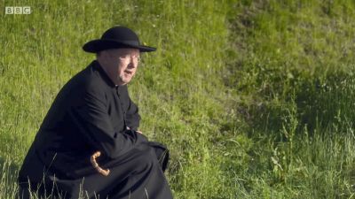 FATHER_BROWN_-_S01E01_mp4_20251003_001324_201.jpg