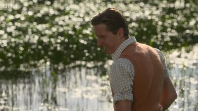 FATHER_BROWN_-_S01E01_mp4_20251003_001326_691.jpg