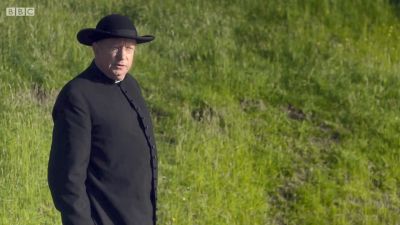 FATHER_BROWN_-_S01E01_mp4_20251003_001405_654.jpg