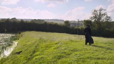 FATHER_BROWN_-_S01E01_mp4_20251003_001528_528.jpg