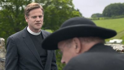 FATHER_BROWN_-_S01E01_mp4_20251003_001659_373.jpg