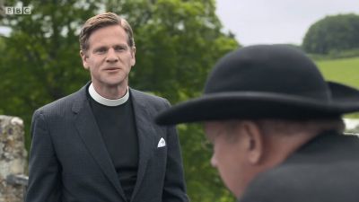 FATHER_BROWN_-_S01E01_mp4_20251003_001707_931.jpg