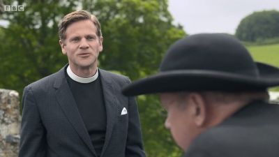 FATHER_BROWN_-_S01E01_mp4_20251003_001708_175.jpg