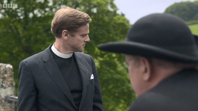 FATHER_BROWN_-_S01E01_mp4_20251003_001714_933.jpg