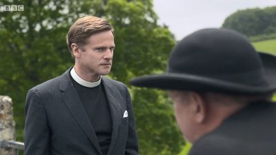 FATHER_BROWN_-_S01E01_mp4_20251003_001718_614.jpg