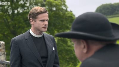 FATHER_BROWN_-_S01E01_mp4_20251003_001718_855.jpg