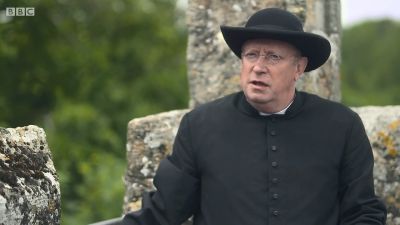 FATHER_BROWN_-_S01E01_mp4_20251003_001727_414.jpg