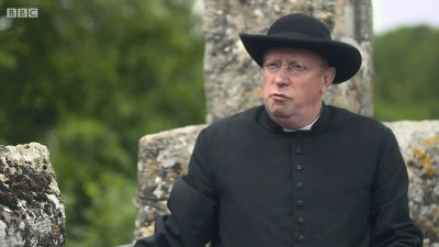 FATHER_BROWN_-_S01E01_mp4_20251003_001727_896.jpg