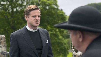 FATHER_BROWN_-_S01E01_mp4_20251003_001730_218.jpg