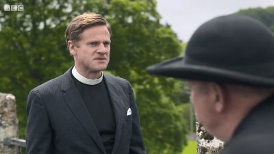 FATHER_BROWN_-_S01E01_mp4_20251003_001730_456.jpg