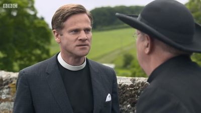FATHER_BROWN_-_S01E01_mp4_20251003_001737_536.jpg