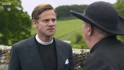 FATHER_BROWN_-_S01E01_mp4_20251003_001737_813.jpg