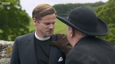 FATHER_BROWN_-_S01E01_mp4_20251003_001747_374.jpg