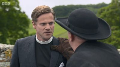 FATHER_BROWN_-_S01E01_mp4_20251003_001750_775.jpg