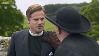 FATHER_BROWN_-_S01E01_mp4_20251003_001751_016.jpg
