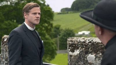 FATHER_BROWN_-_S01E01_mp4_20251003_001818_615.jpg