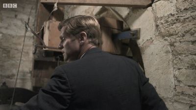 FATHER_BROWN_-_S01E01_mp4_20251003_001843_817.jpg