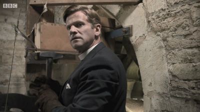FATHER_BROWN_-_S01E01_mp4_20251003_001853_457.jpg