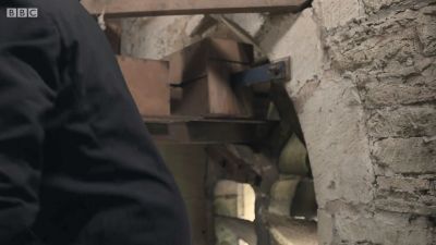 FATHER_BROWN_-_S01E01_mp4_20251003_001909_497.jpg