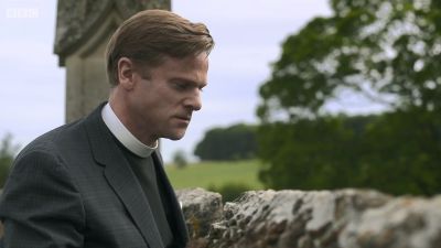 FATHER_BROWN_-_S01E01_mp4_20251003_001933_820.jpg