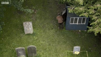 FATHER_BROWN_-_S01E01_mp4_20251003_001947_143.jpg