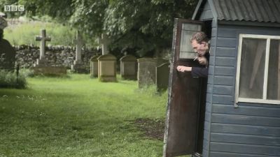 FATHER_BROWN_-_S01E01_mp4_20251003_001954_540.jpg