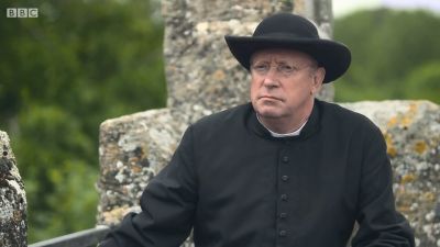 FATHER_BROWN_-_S01E01_mp4_20251003_002015_503.jpg
