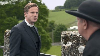 FATHER_BROWN_-_S01E01_mp4_20251003_002021_822.jpg