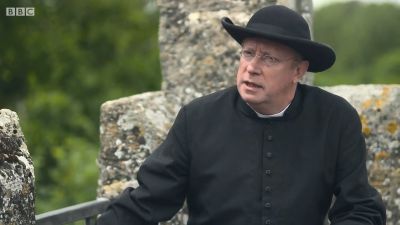 FATHER_BROWN_-_S01E01_mp4_20251003_002032_302.jpg