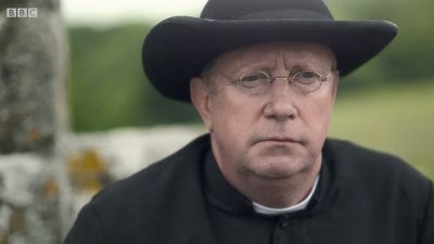 FATHER_BROWN_-_S01E01_mp4_20251003_002128_550.jpg