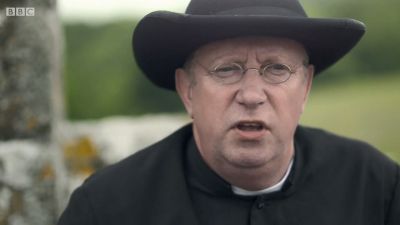 FATHER_BROWN_-_S01E01_mp4_20251003_002129_585.jpg