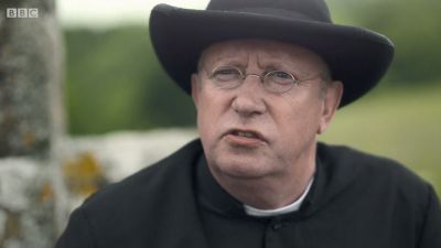 FATHER_BROWN_-_S01E01_mp4_20251003_002130_068.jpg