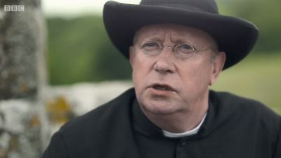 FATHER_BROWN_-_S01E01_mp4_20251003_002130_304.jpg