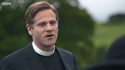 FATHER_BROWN_-_S01E01_mp4_20251003_002138_906.jpg
