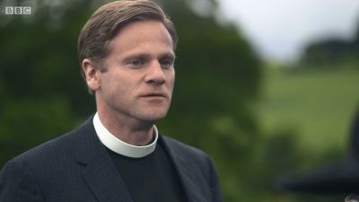 FATHER_BROWN_-_S01E01_mp4_20251003_002153_386.jpg