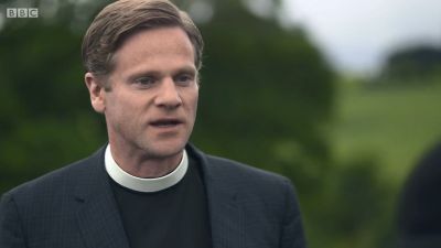 FATHER_BROWN_-_S01E01_mp4_20251003_002156_465.jpg