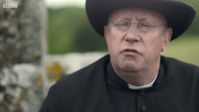 FATHER_BROWN_-_S01E01_mp4_20251003_002200_829.jpg