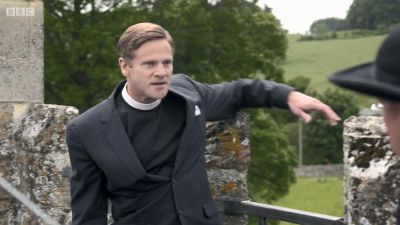 FATHER_BROWN_-_S01E01_mp4_20251003_002208_745.jpg