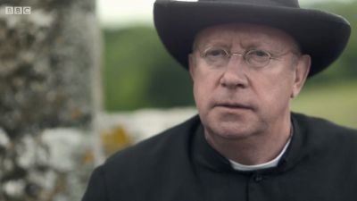FATHER_BROWN_-_S01E01_mp4_20251003_002218_709.jpg