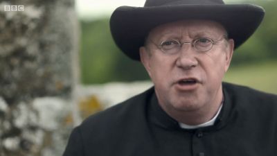 FATHER_BROWN_-_S01E01_mp4_20251003_002223_149.jpg