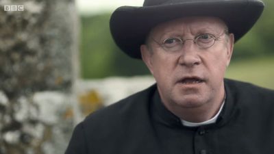 FATHER_BROWN_-_S01E01_mp4_20251003_002223_953.jpg