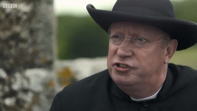 FATHER_BROWN_-_S01E01_mp4_20251003_002249_112.jpg